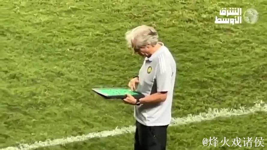 胡安-热苏斯：对本菲卡的失利更多是心理因素而非战术问题